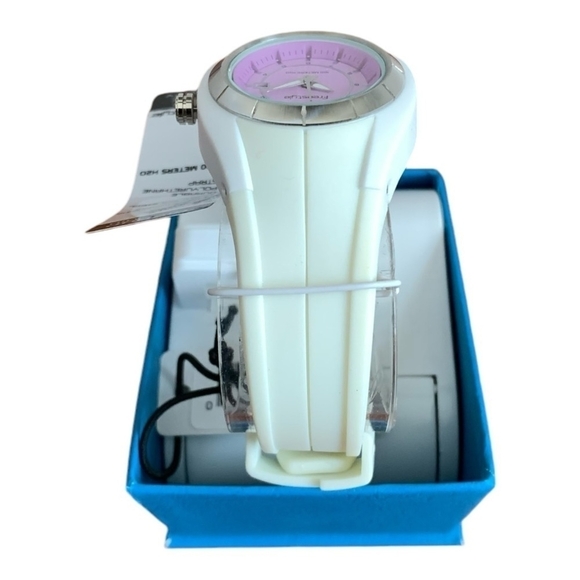 FREESTYLE Bishop Mid Watch Water Resistant Rubber Band White Sport Wristwatch - Picture 4 of 6